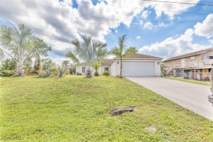 3107 39th Street, Lehigh Acres, FL 33976 Sold 03/12/25