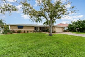 4434 Lakeside Avenue, North Fort Myers, FL 33903 Sold 02/28/25