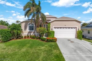 143 Tahiti Circle, Naples, FL 34113 Sold 06/27/25
