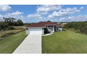 7005 Shasta Circle, Labelle, FL 33935 Sold 04/07/25
