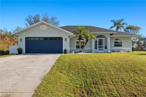 6670 Glacier Avenue, North Port, FL 34291 Sold 05/08/25