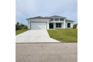 833 Newell St E, Lehigh Acres