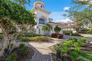 513 Avellino Isles Circle, Naples, FL 34119 - MLS#224087568