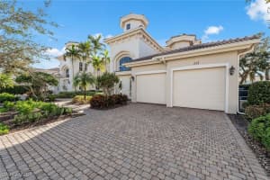 513 Avellino Isles Circle, Naples, FL 34119 - MLS#224087568