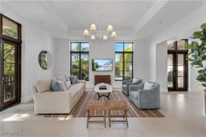 1012 7th Street, Naples, FL 34102 - MLS#224087582