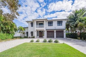 1844 Alamanda Drive, Naples, FL 34102 - MLS#224087599