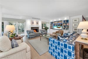 102 Clubhouse Drive, Naples, FL 34105 Sold 12/03/24