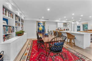 102 Clubhouse Drive, Naples, FL 34105 Sold 12/03/24