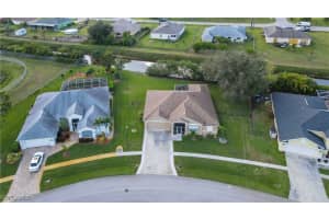 4684 Varsity Circle, Lehigh Acres, FL 33971 Sold 04/17/25
