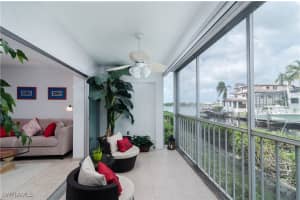 1100 Little Neck Court, Naples, FL 34102 - MLS#224087640