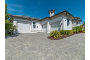1795 Hummingbird Court, Marco Island, FL 34145 - MLS#224087689