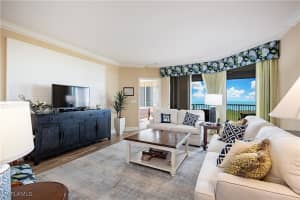 7117 Pelican Bay Boulevard, Naples, FL 34108 Sold 03/19/25
