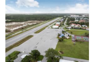 4085 SKYWAY DR LOT#33, Naples, FL 34112-2922 - MLS#224087834
