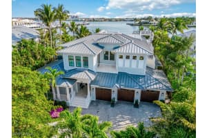696 15th Avenue, Naples, FL 34102 Sold 03/03/25