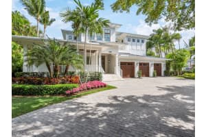 696 15th Avenue, Naples, FL 34102 Sold 03/03/25