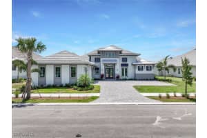 8903 Nevis Way, Naples