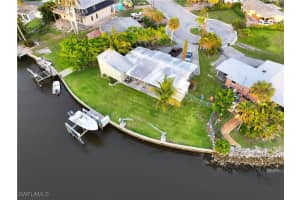 1842 Harbor Place, Naples, FL 34104 - MLS#224087930