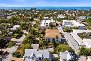 381 11th Avenue, Naples, FL 34102 Sold 01/13/25