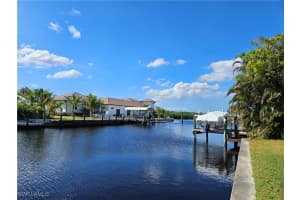 126 Montrose Drive, Fort Myers, FL 33919 - MLS#224088094