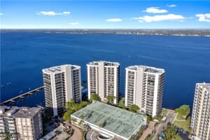 1920 Virginia Avenue, Fort Myers, FL 33901 Sold 04/24/25