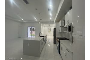 1120 Desoto Boulevard, Naples, FL 34117 Sold 07/28/25