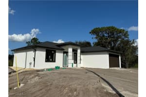 2620 38th Street, Lehigh Acres, FL 33971 Sold 03/27/25