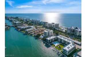 3200 Gulf Shore Boulevard, Naples, FL 34103 Sold 08/08/25