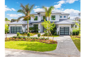 805 Knoll Wood Court, Naples, FL 34108 Sold 06/12/25
