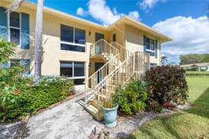 355 Palm Drive, Naples, FL 34112 - MLS#224088428