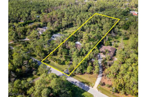 4535 3rd Ave Nw, Naples