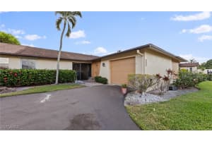 3580 Boca Ciega Dr F-35, Naples