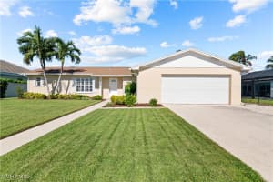 1290 Bluebird Avenue, Marco Island, FL 34145 Sold 02/03/25