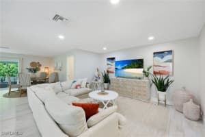 1001 Town And River Drive, Fort Myers, FL 33919 Sold 01/22/25