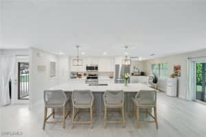 1001 Town And River Drive, Fort Myers, FL 33919 Sold 01/22/25