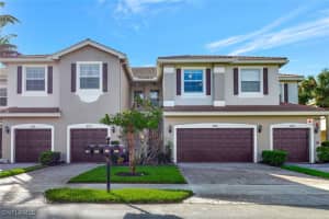 6548 Monterey Pt 204, Naples