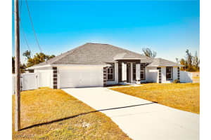 3802 23rd Place, Cape Coral, FL 33909 Sold 05/23/25