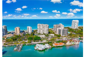 4021 Gulf Shore Boulevard, Naples, FL 34103 Sold 02/28/25