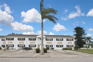 1502 Edgewater Circle, Fort Myers, FL 33919 Sold 11/27/24