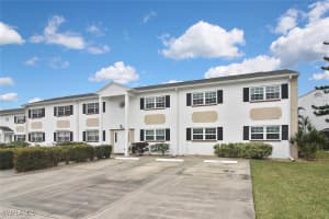 1502 Edgewater Circle, Fort Myers, FL 33919 Sold 11/27/24