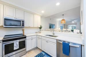 221 9th Street, Naples, FL 34102 - MLS#224088693