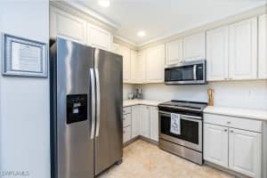 221 9th Street, Naples, FL 34102 - MLS#224088693
