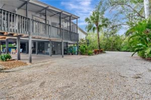 2511 Estey Avenue, Naples, FL 34104 Sold 10/14/25