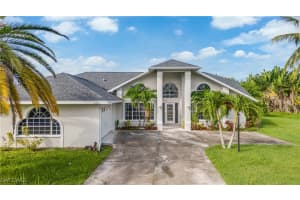 2228 43rd Street, Cape Coral, FL 33914 - MLS#224088720