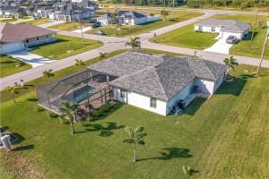 315 7th Place, Cape Coral, FL 33993 Sold 04/25/25