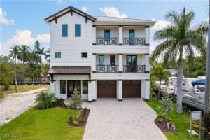 27570 Tarpon Way, Bonita Springs, FL 34134 Sold 08/12/25