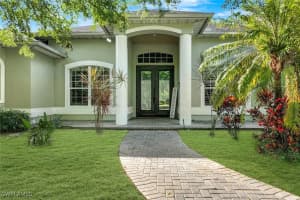 275 22nd Street, Naples, FL 34117 Sold 07/25/25