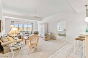 900 Arbor Lake Drive, Naples, FL 34110 Sold 04/15/25