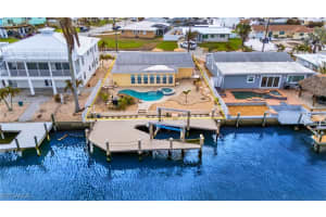 129 Albatross Street, Fort Myers Beach, FL 33931 Sold 12/30/24
