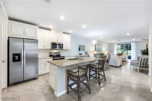 14551 Edgewater Circle, Naples, FL 34114 - MLS#224088913