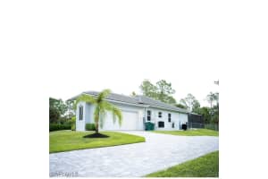 544 31st Street, Naples, FL 34117 - MLS#224088923